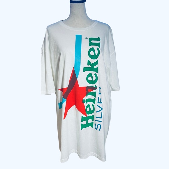Heineken Plus Size Graphic T-shirt